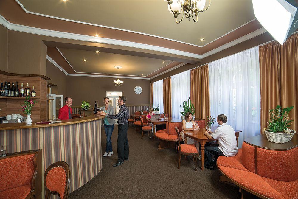 Dr. Adler Spa & Kurhotel Frantiskovy Lazne Exterior photo