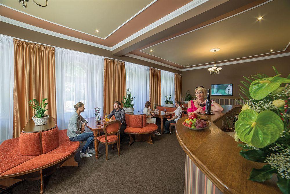 Dr. Adler Spa & Kurhotel Frantiskovy Lazne Exterior photo